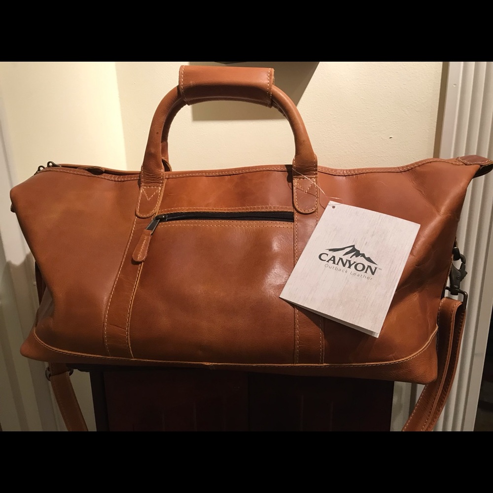 Canyon leather duffel bag